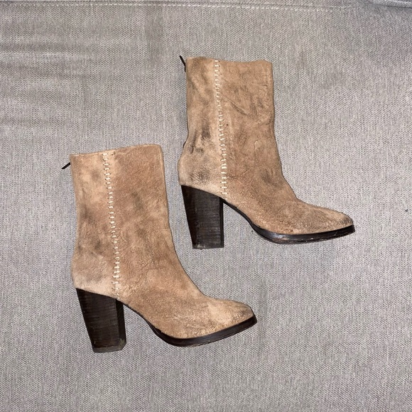 $300 Free People Distressed Leather Ankle Boots - Picture 3 of 7